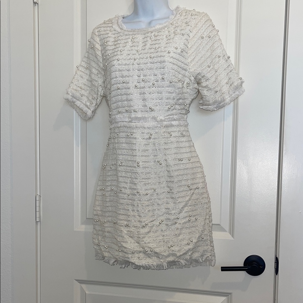Sale! ☄️Chic White Beaded Mini Dress